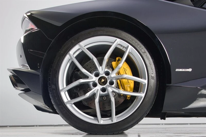 2015 Lamborghini Huracan LP610-4 - Image 11 of 31