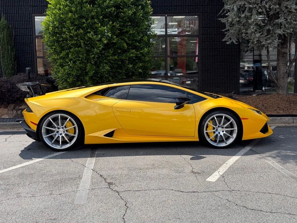 2015 Lamborghini Huracan LP610-4 - Image 22 of 31
