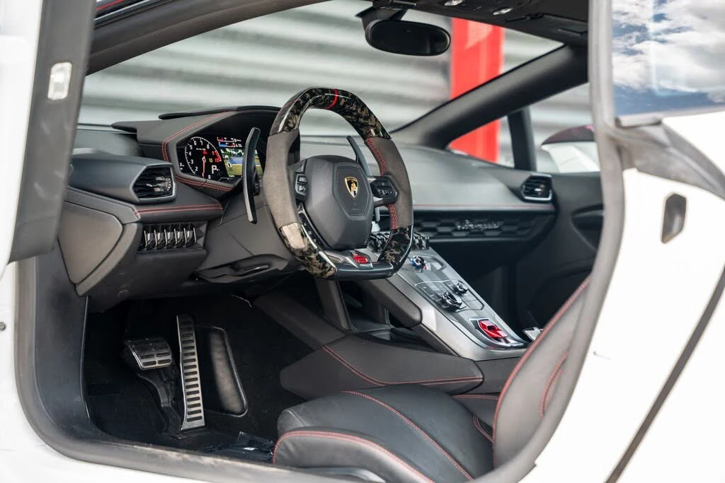 2015 Lamborghini Huracan LP610-4 - Image 23 of 31