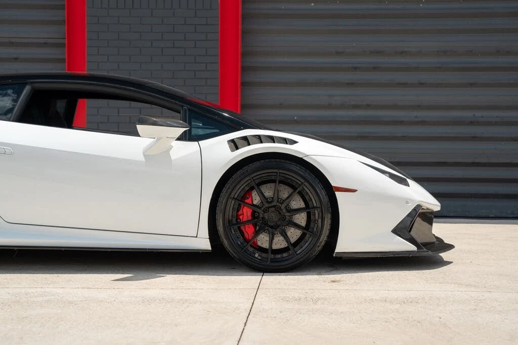 2015 Lamborghini Huracan LP610-4 - Image 9 of 31