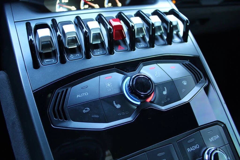 2015 Lamborghini Huracan LP610-4 - Image 23 of 31