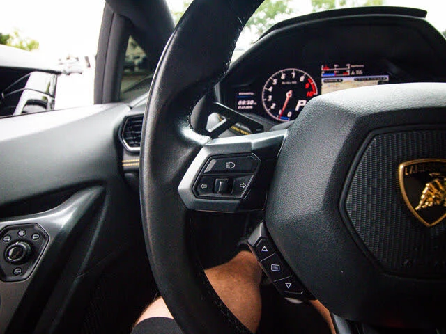 2015 Lamborghini Huracan LP610-4 - Image 18 of 31