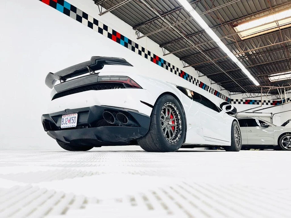 2015 Lamborghini Huracan LP610-4 - Image 11 of 31