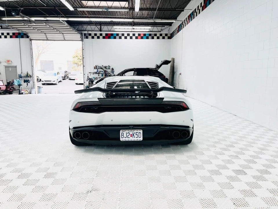 2015 Lamborghini Huracan LP610-4 - Image 8 of 31