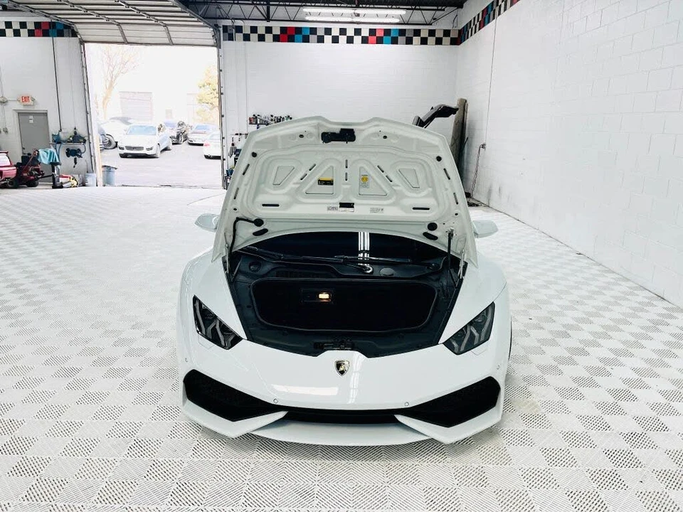 2015 Lamborghini Huracan LP610-4 - Image 26 of 31