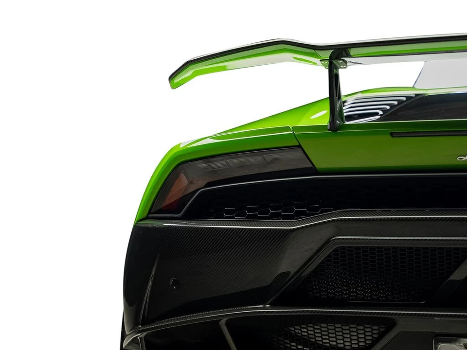 2015 Lamborghini Huracan LP610-4 - Image 12 of 31