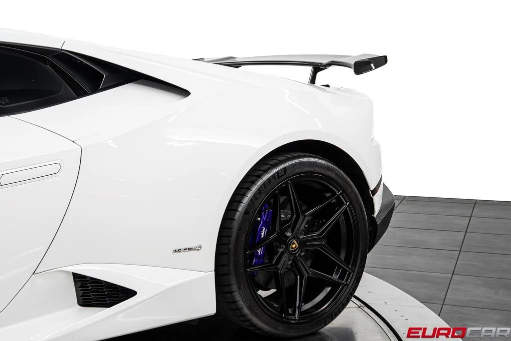 2015 Lamborghini Huracan LP610-4 - Image 16 of 31