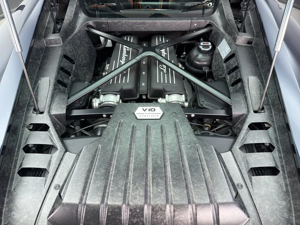 2015 Lamborghini Huracan LP610-4 - Image 20 of 23