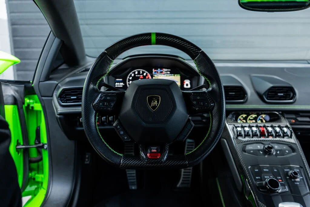 2015 Lamborghini Huracan LP610-4 - Image 4 of 31