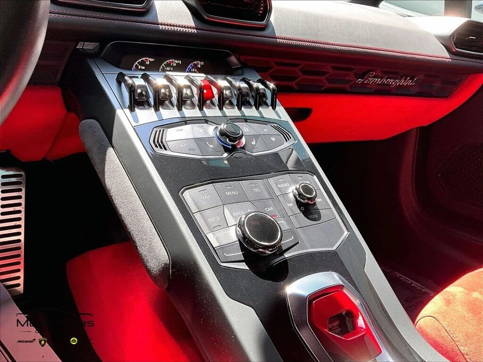 2015 Lamborghini Huracan LP610-4 - Image 7 of 26