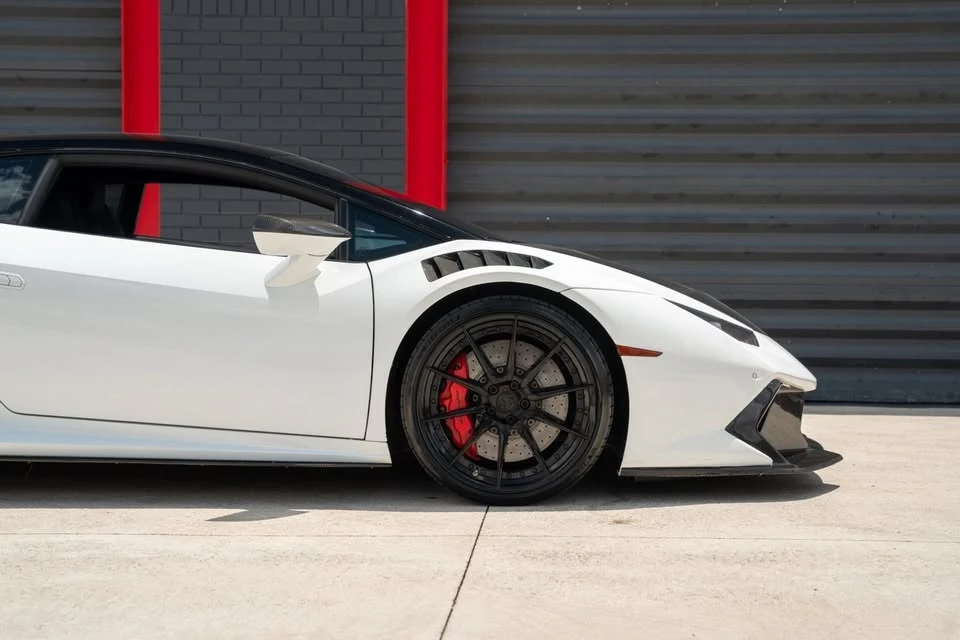 2015 Lamborghini Huracan LP610-4 - Image 9 of 20