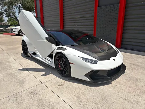2015 Lamborghini Huracan LP 610-4 Coupe 2D