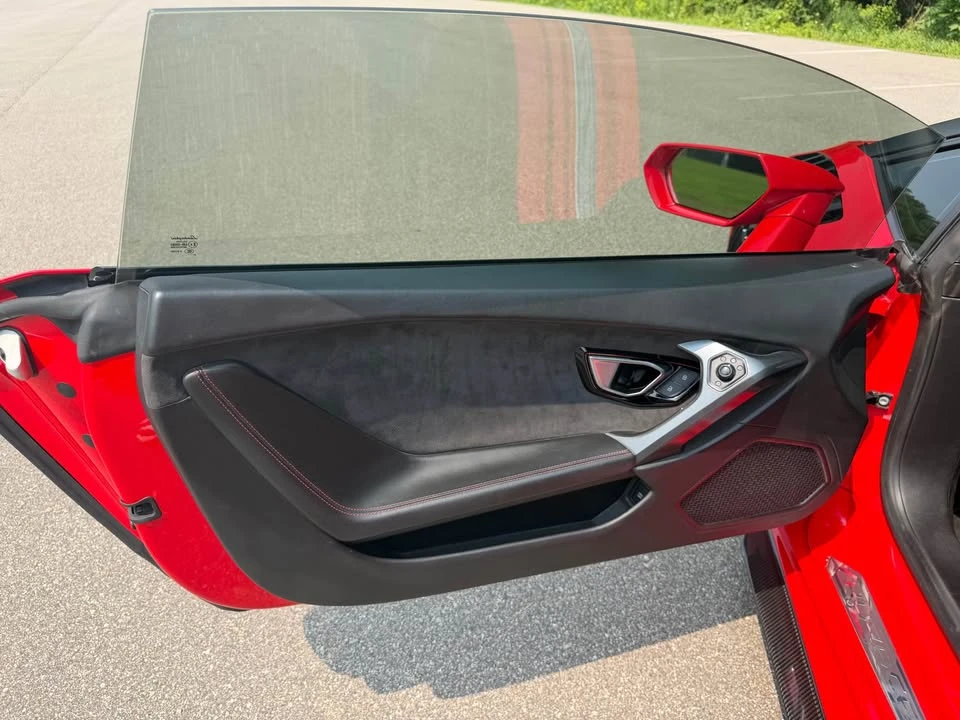 2015 Lamborghini Huracan LP610-4 - Image 14 of 20