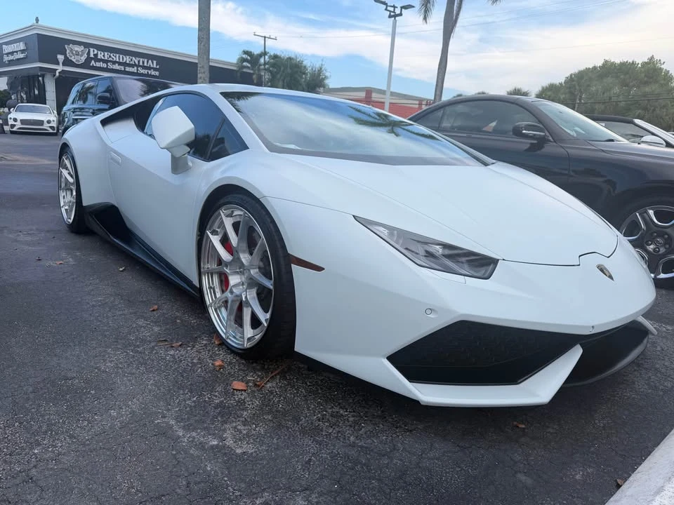 2015 Lamborghini Huracan LP610-4 - Image 4 of 12
