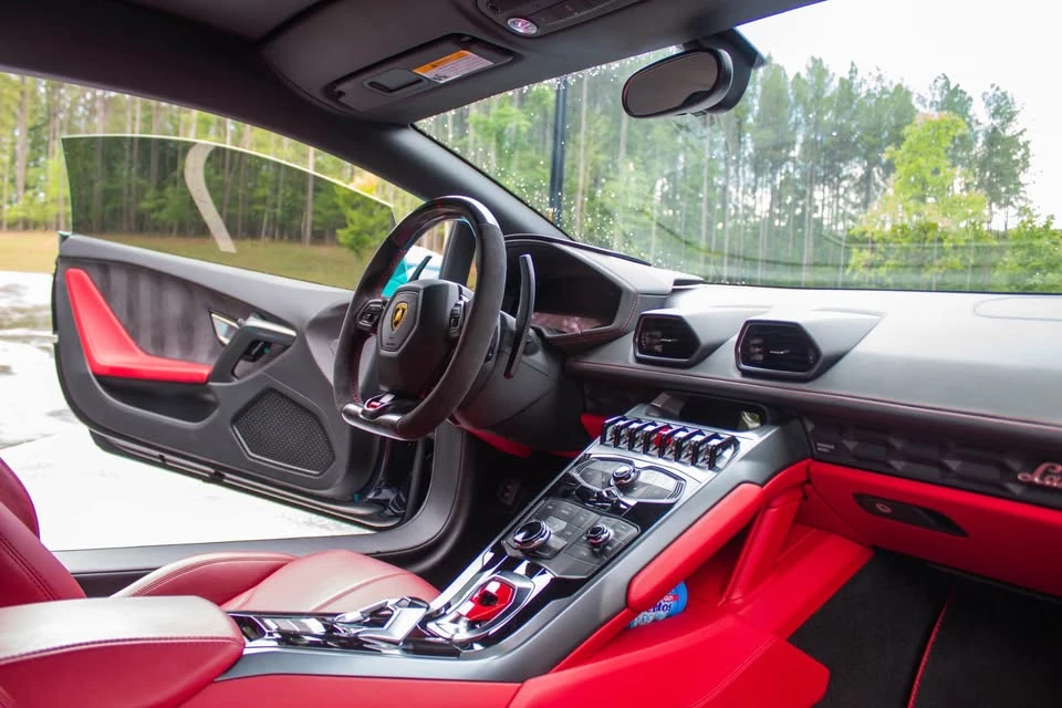2015 Lamborghini Huracan LP610-4 - Image 4 of 11