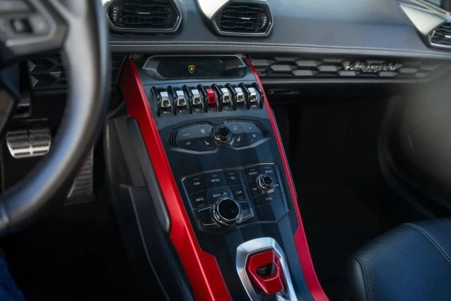 2015 Lamborghini Huracan LP610-4 - Image 16 of 16