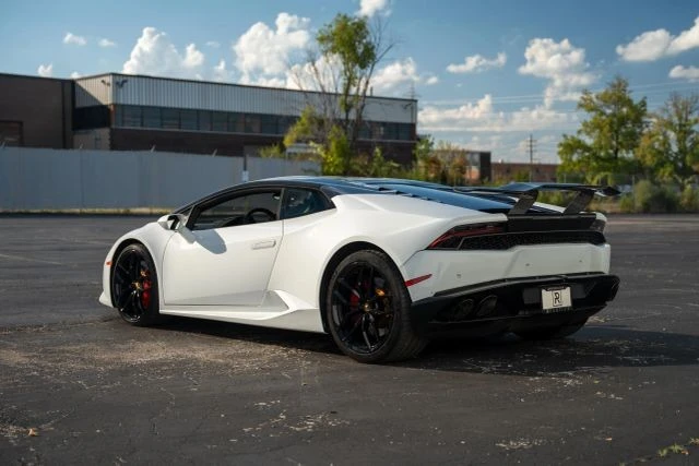 2015 Lamborghini Huracan LP610-4 - Image 11 of 16