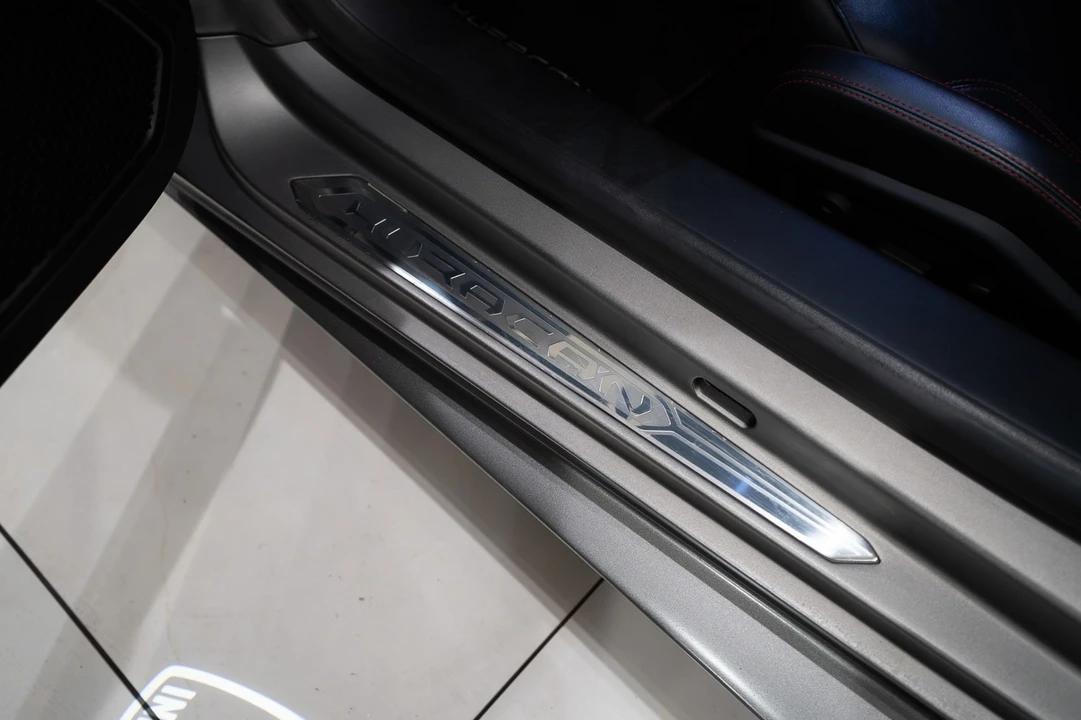2015 Lamborghini Huracan LP610-4 - Image 8 of 31