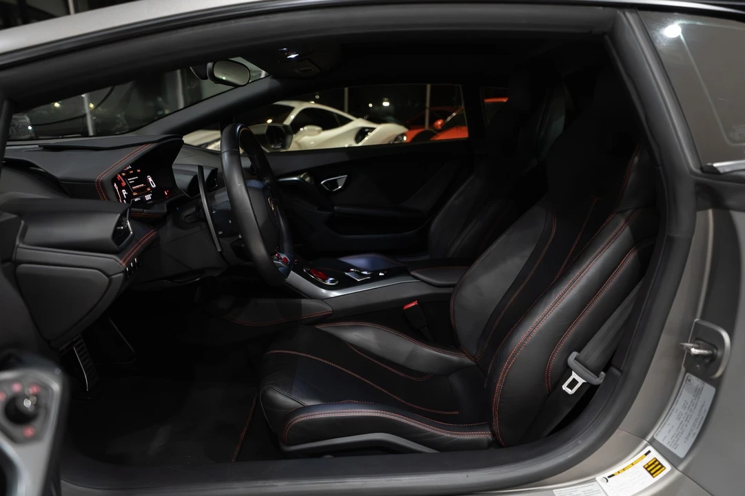 2015 Lamborghini Huracan LP610-4 - Image 9 of 31