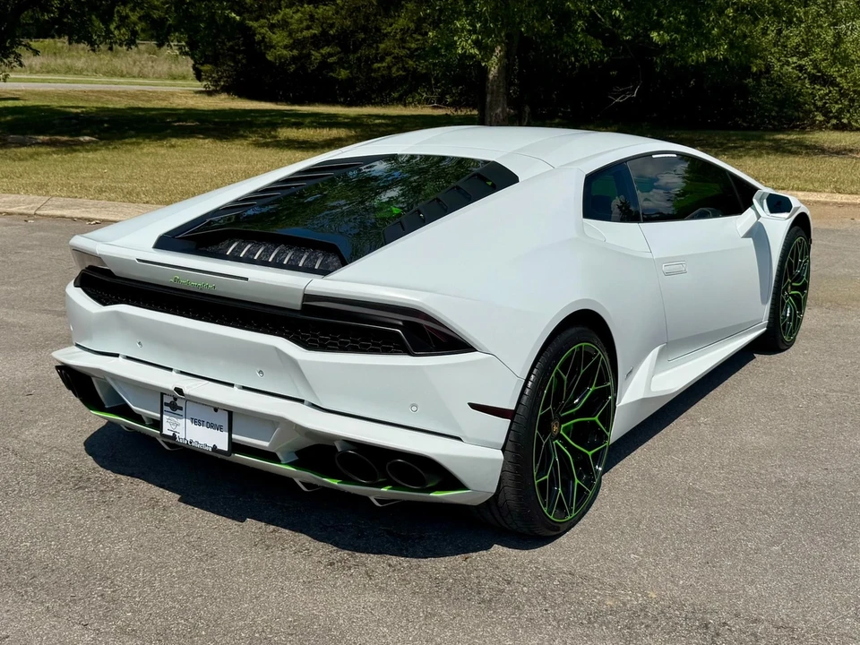 2015 Lamborghini Huracan LP610-4 - Image 3 of 21