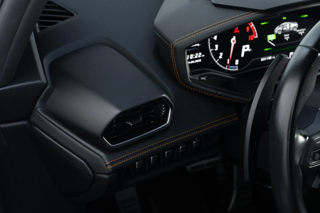 2015 Lamborghini Huracan LP610-4 - Image 19 of 31
