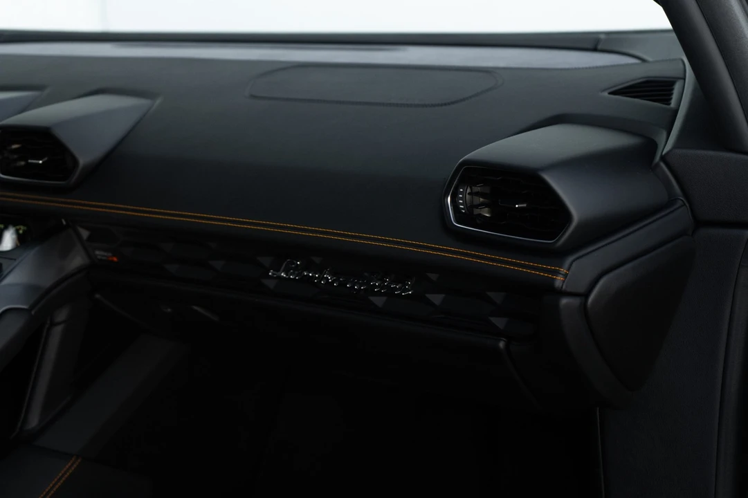 2015 Lamborghini Huracan LP610-4 - Image 24 of 31