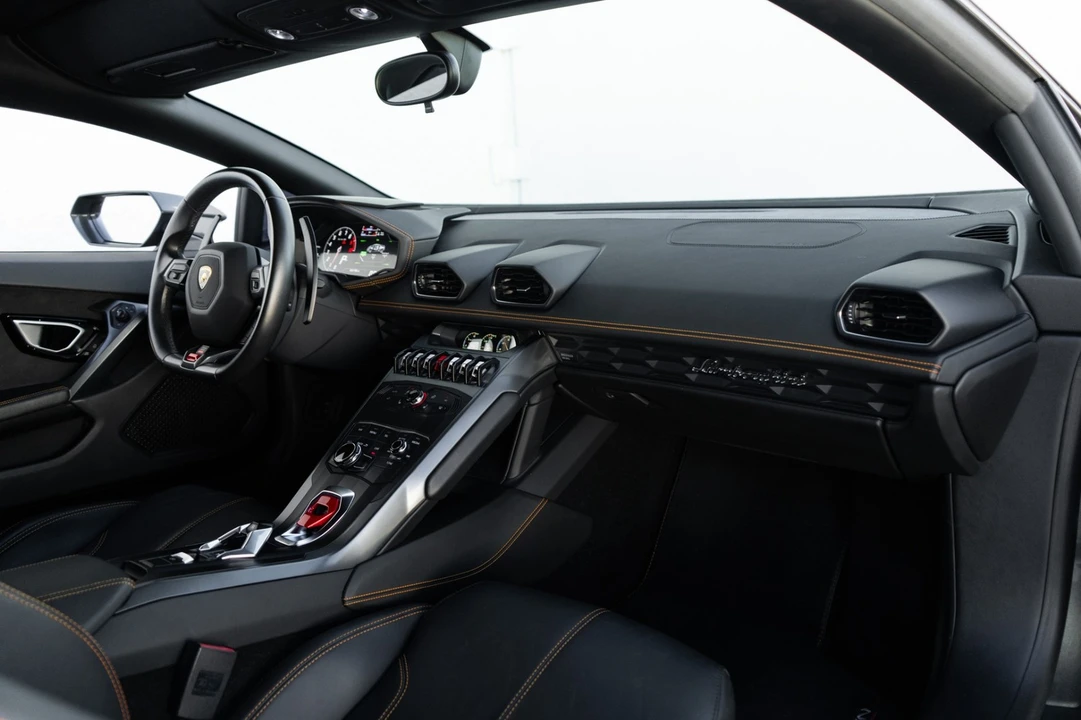 2015 Lamborghini Huracan LP610-4 - Image 17 of 31