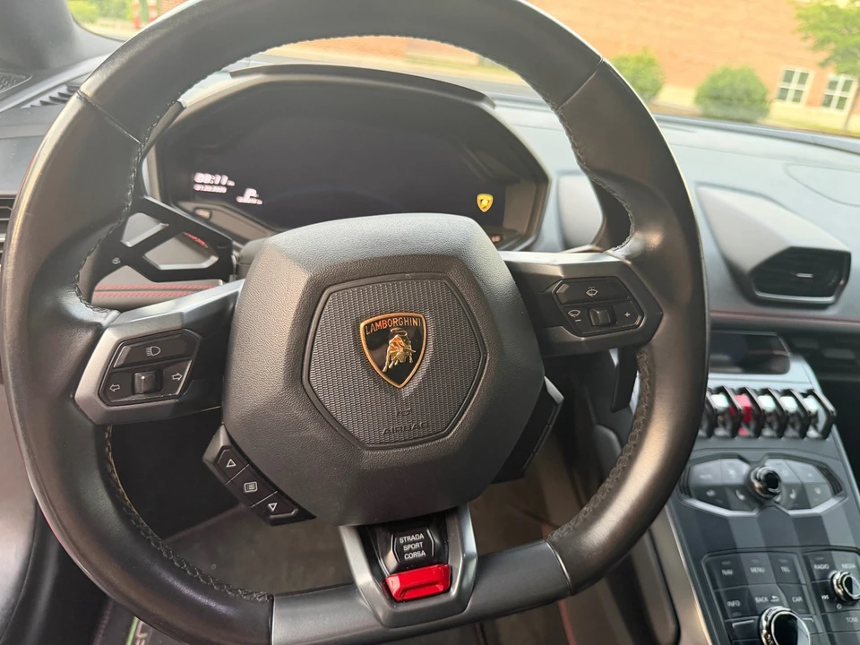 2015 Lamborghini Huracan LP610-4 - Image 24 of 30