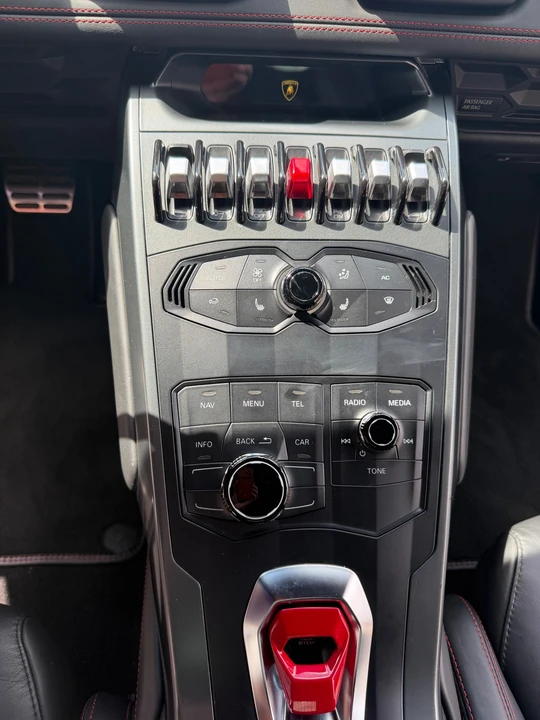 2015 Lamborghini Huracan LP610-4 - Image 16 of 30