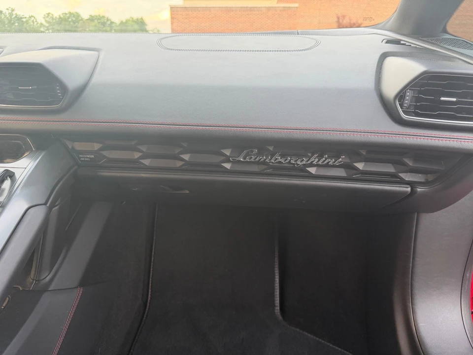 2015 Lamborghini Huracan LP610-4 - Image 28 of 30