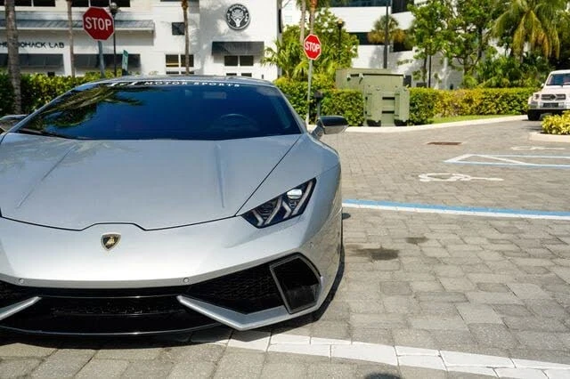 2015 Lamborghini Huracan LP610-4 - Image 8 of 31
