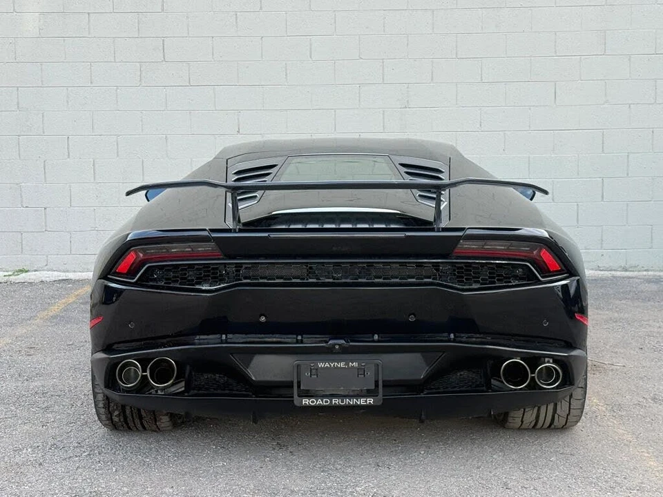 2015 Lamborghini Huracan LP610-4 - Image 8 of 31