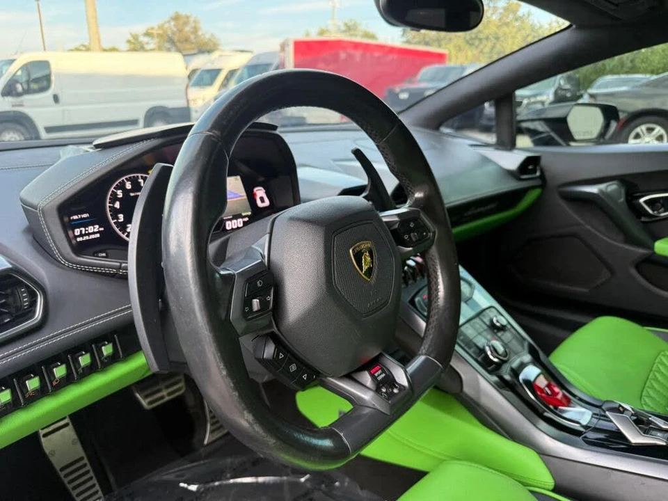 2015 Lamborghini Huracan LP610-4 - Image 20 of 31
