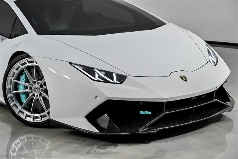 2015 Lamborghini Huracan LP610-4 - Image 2 of 31