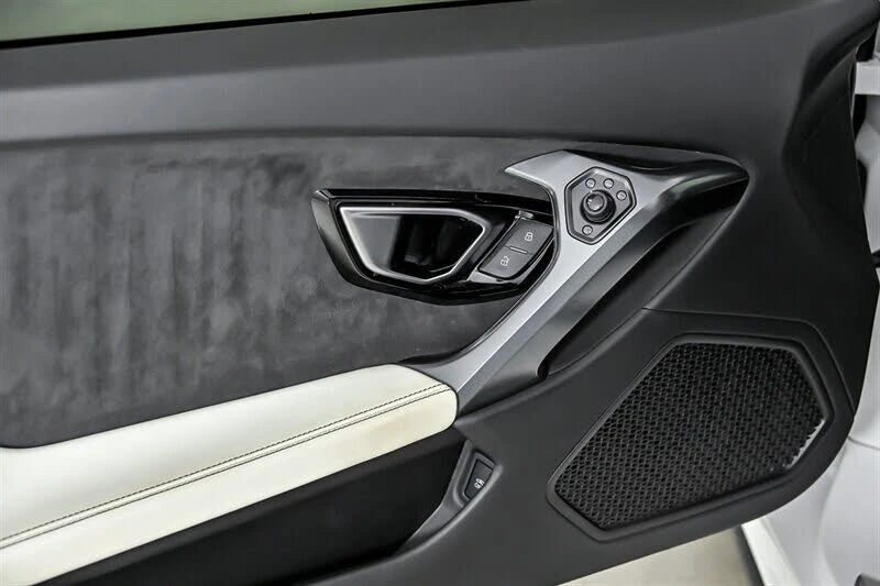 2015 Lamborghini Huracan LP610-4 - Image 24 of 31
