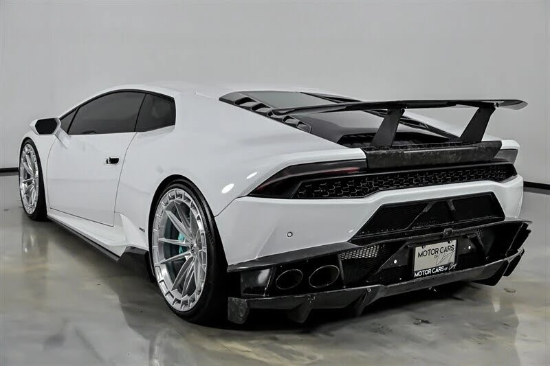 2015 Lamborghini Huracan LP610-4 - Image 8 of 31