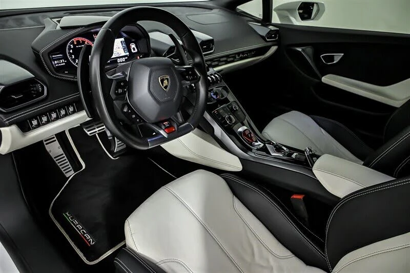 2015 Lamborghini Huracan LP610-4 - Image 25 of 31