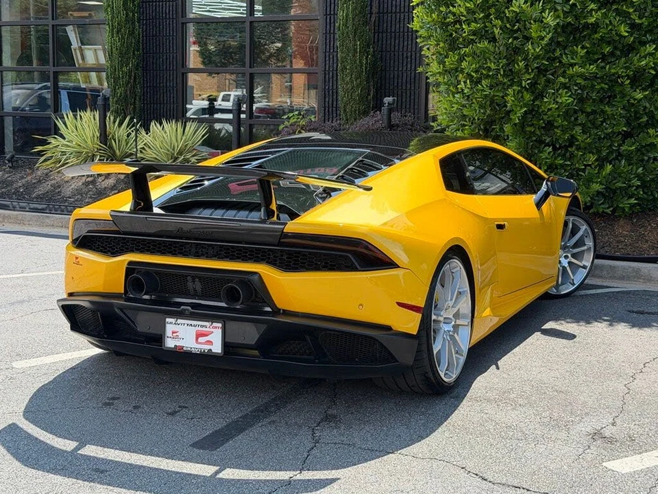 2015 Lamborghini Huracan LP610-4 - Image 12 of 31