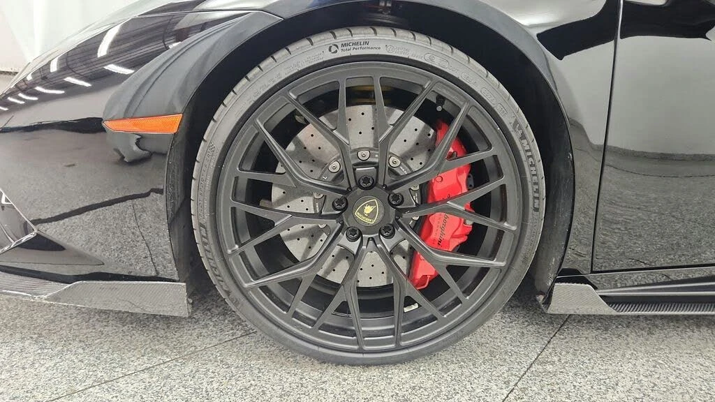 2015 Lamborghini Huracan LP610-4 - Image 15 of 31