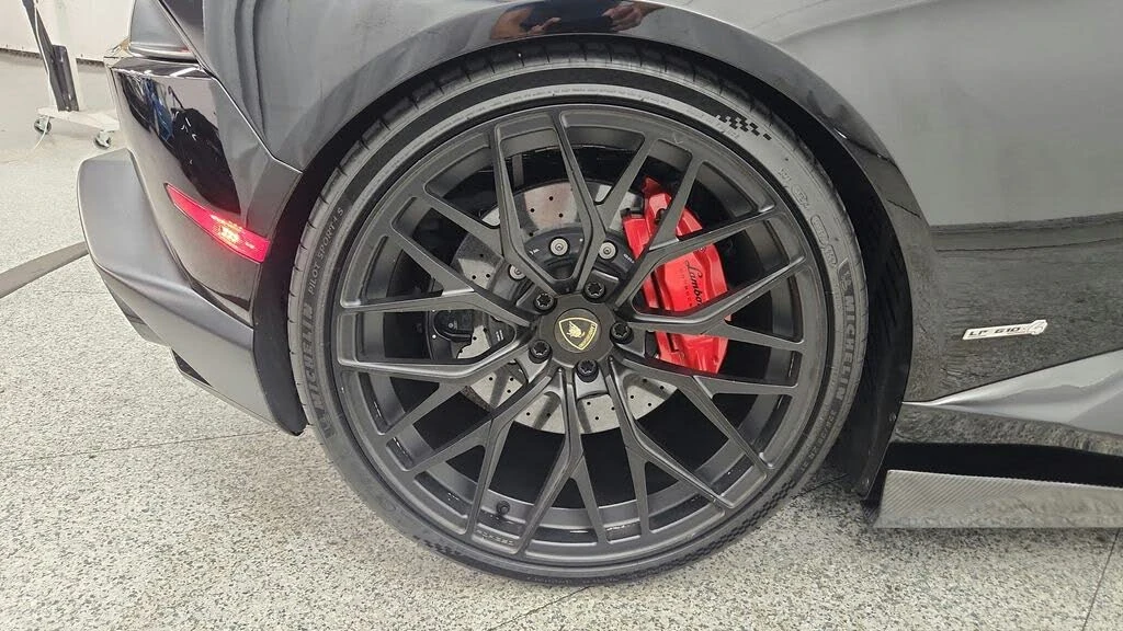 2015 Lamborghini Huracan LP610-4 - Image 28 of 31