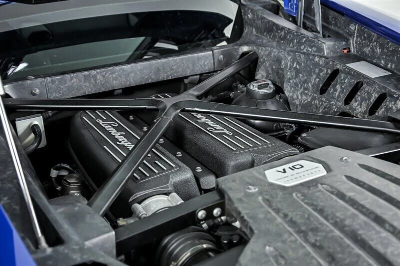 2015 Lamborghini Huracan LP610-4 - Image 12 of 31
