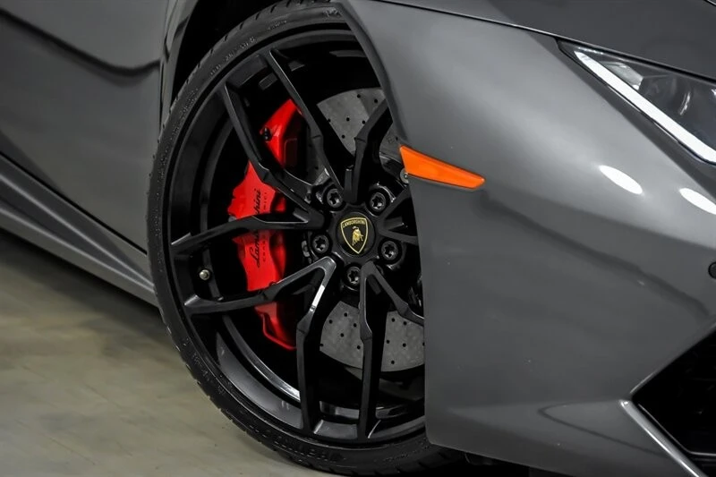 2015 Lamborghini Huracan LP610-4 - Image 4 of 31