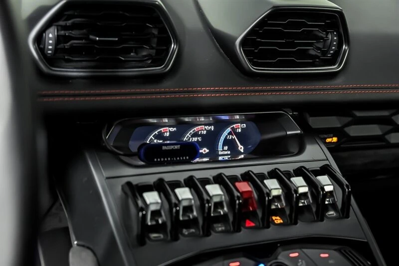 2015 Lamborghini Huracan LP610-4 - Image 26 of 31