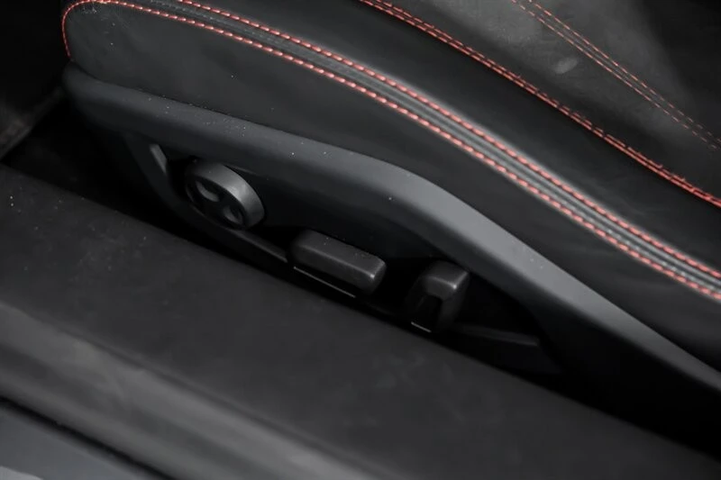 2015 Lamborghini Huracan LP610-4 - Image 22 of 31