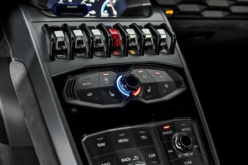 2015 Lamborghini Huracan LP610-4 - Image 28 of 31
