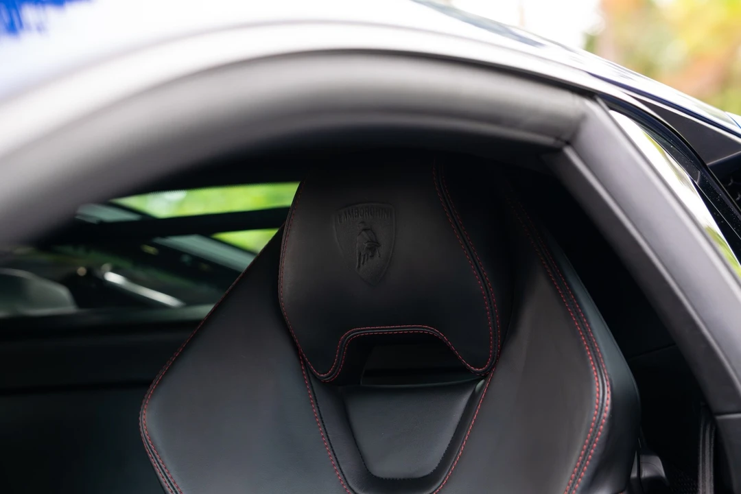 2015 Lamborghini Huracan LP610-4 - Image 6 of 31