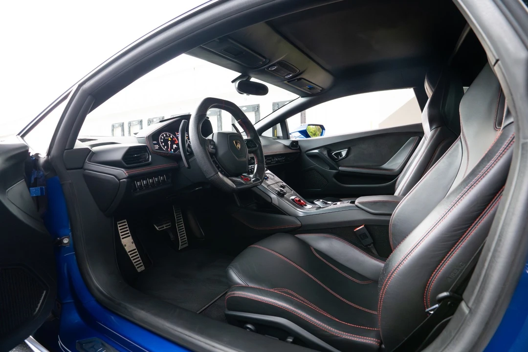 2015 Lamborghini Huracan LP610-4 - Image 5 of 31