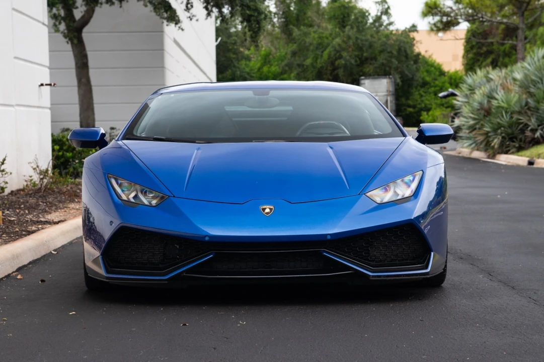 2015 Lamborghini Huracan LP610-4 - Image 2 of 31