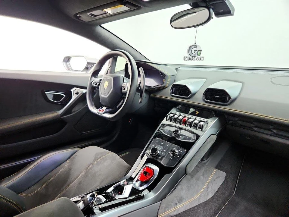 2015 Lamborghini Huracan LP610-4 - Image 22 of 31