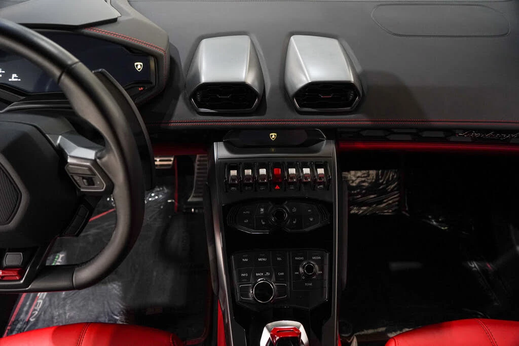 2015 Lamborghini Huracan LP610-4 - Image 11 of 31